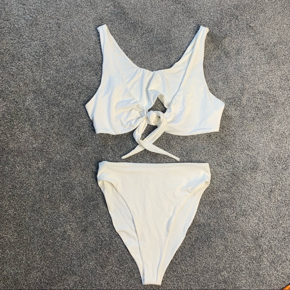 437 tie front bikini set